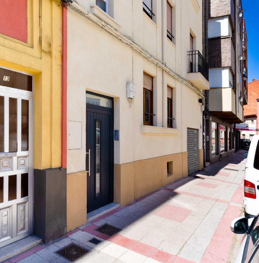 Housingleon - Muralla II Extérieur photo